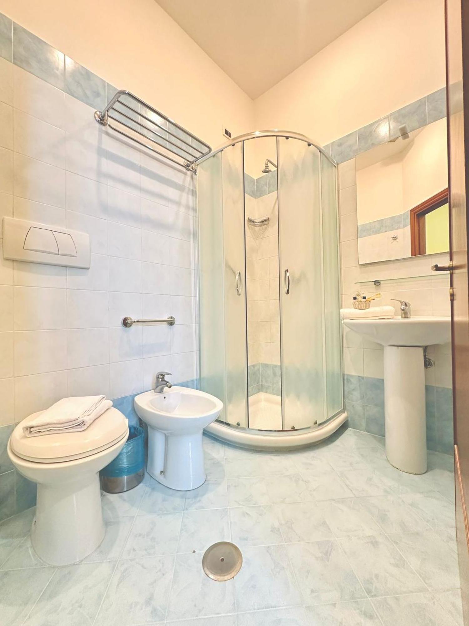 Hotel Rome Place 外观 照片