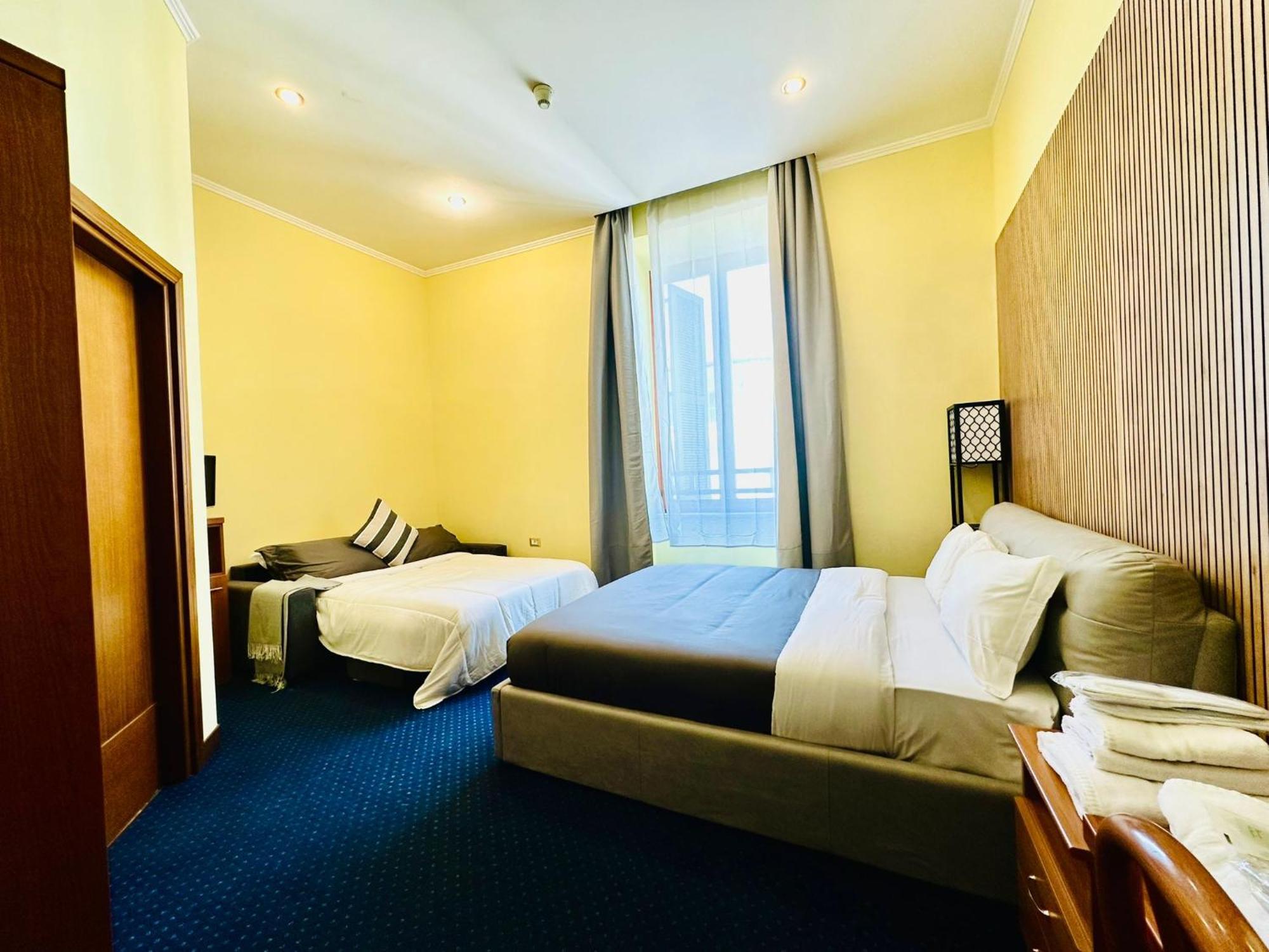 Hotel Rome Place 外观 照片