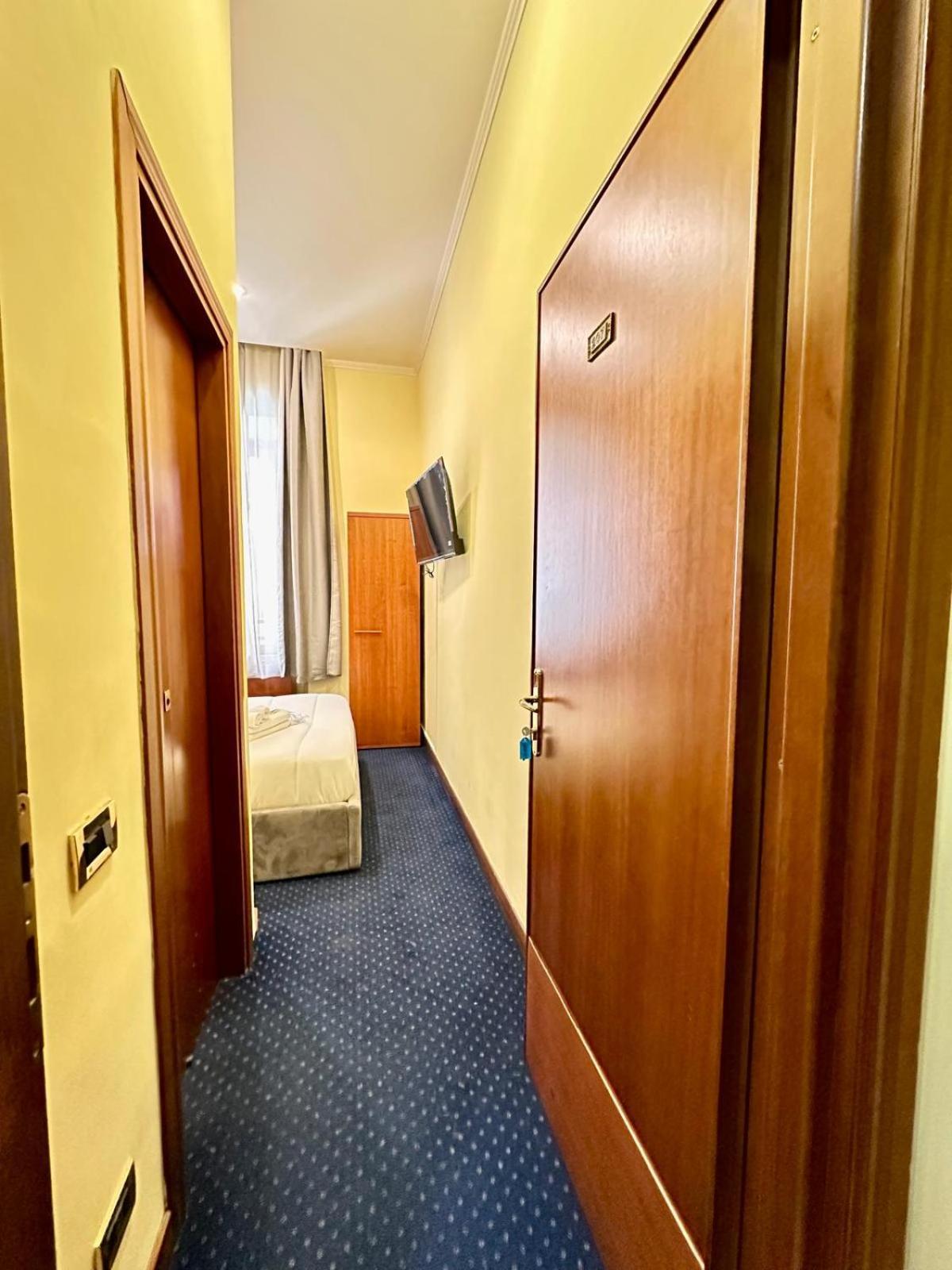 Hotel Rome Place 外观 照片